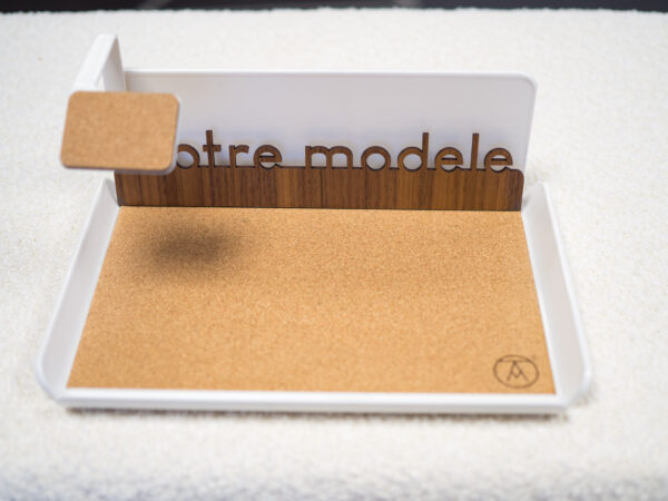 vide-poche métal ARTPINA® vide-poche métal blanc avec support de montre et fond personnalisé - ARTPINA®